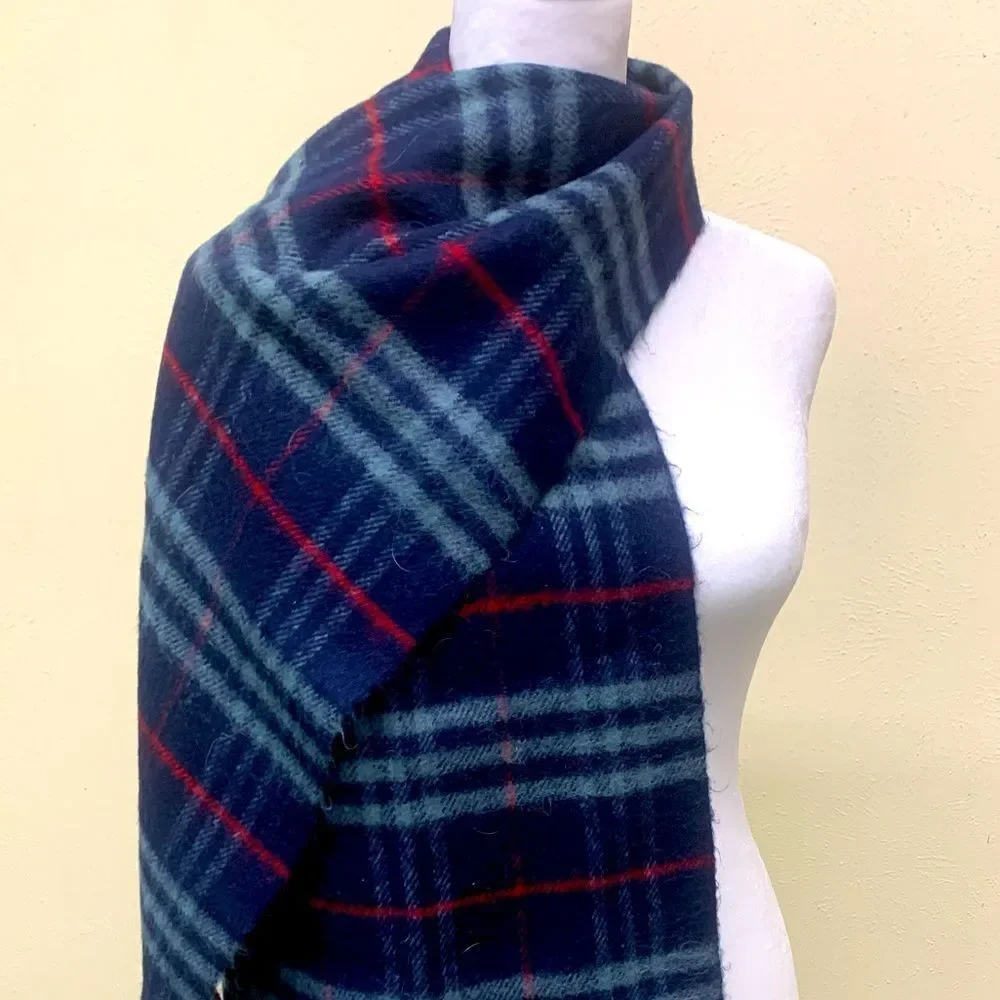Auth Vintage Burberrys of London Blue Plaid Scarf